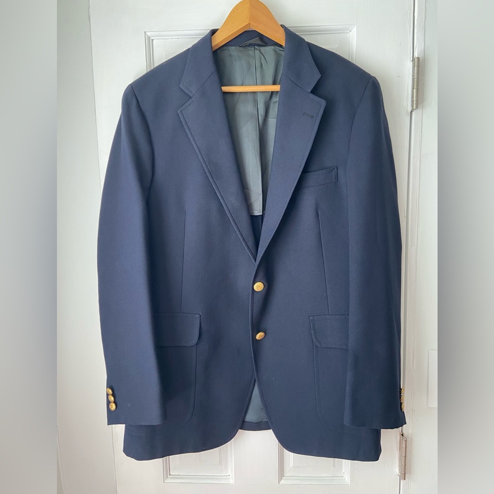Jos. A. Banks men’s blazer navy blue gold buttons sz 40